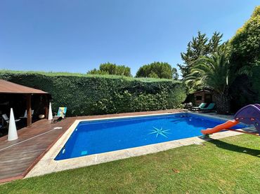 Casa amb piscina en venda a Zona Monte El Pilar