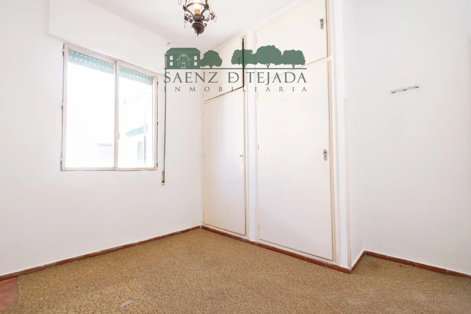 Bedroom of Flat for sale in Sevilla  with Terrace