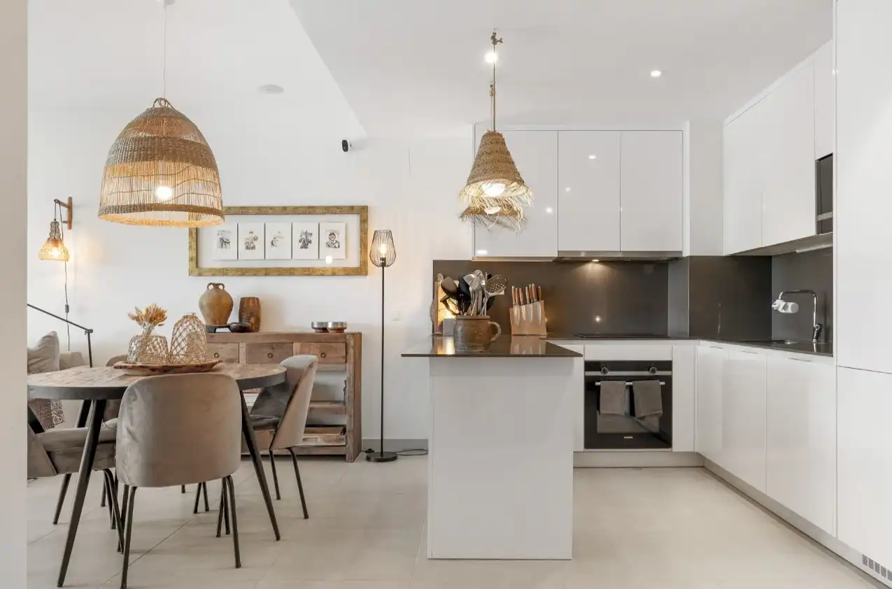 Kitchen of Ground floor for sale in Estepona  with Air Conditioner, Heating and Private garden