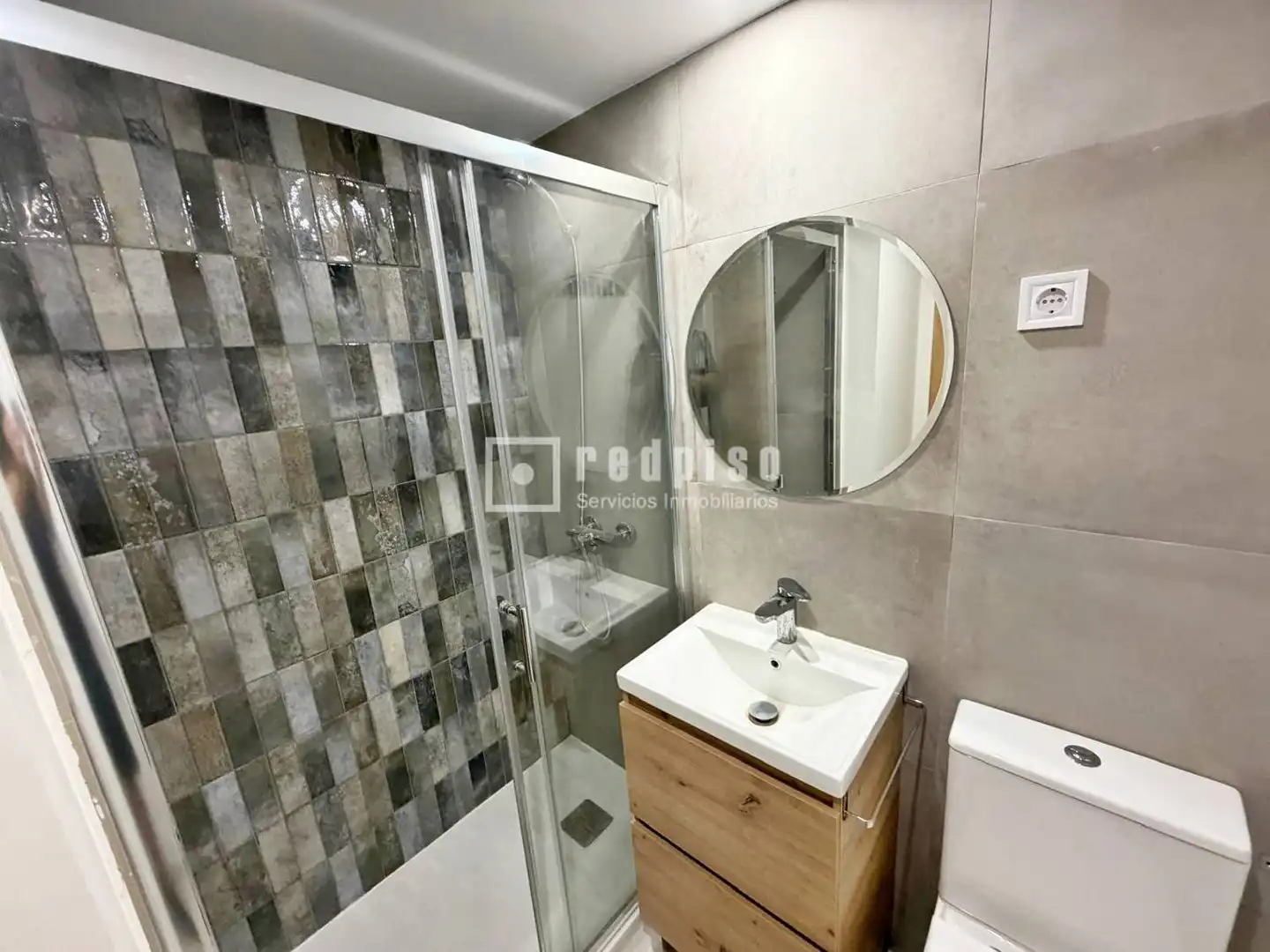 Bathroom of Houses for sale in Chiloeches  with Heating, Terrace and Furnished