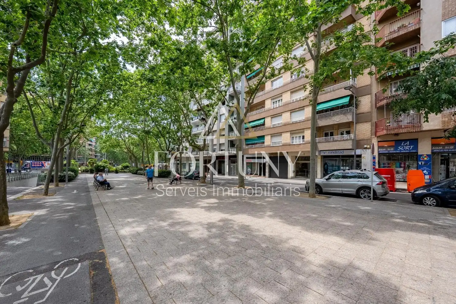 Pis amb terrassa en venda a de Sunyer, imagen 2