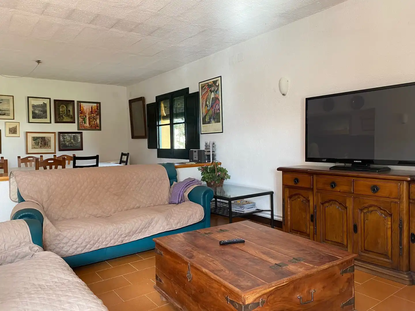 Sala d'estar de Finca rústica en venda en Cassà de la Selva amb Calefacció, Terrassa i Traster