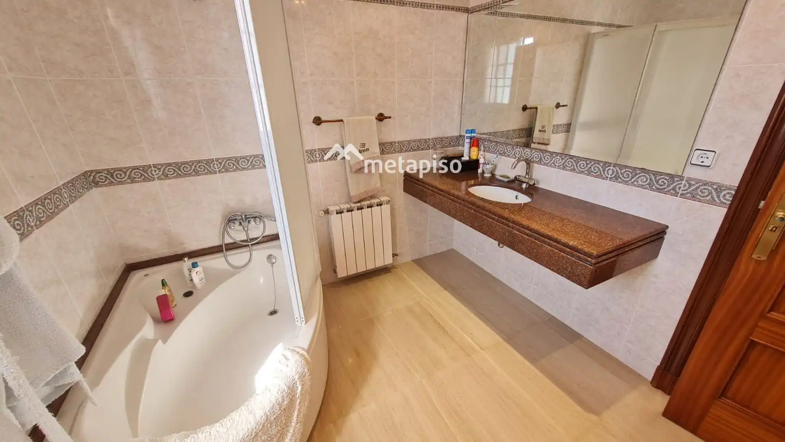 Bathroom of Houses for sale in Calafell  with Air Conditioner, Heating and Terrace