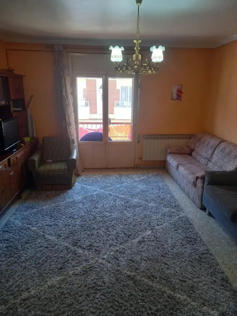 Flat for sale in Ólvega