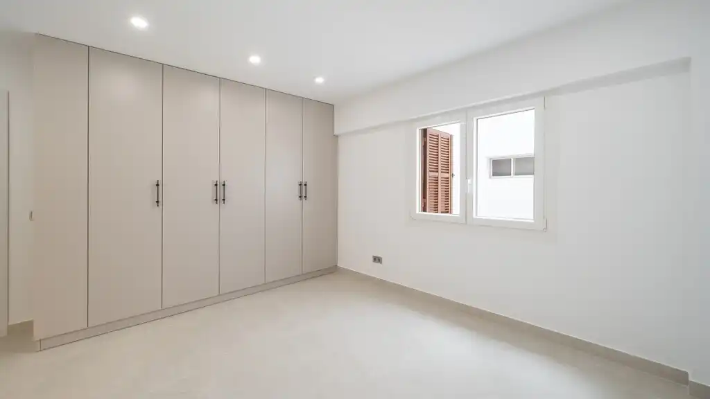 Dormitori de Apartament en venda en Calvià amb Aire condicionat, Calefacció i Moblat