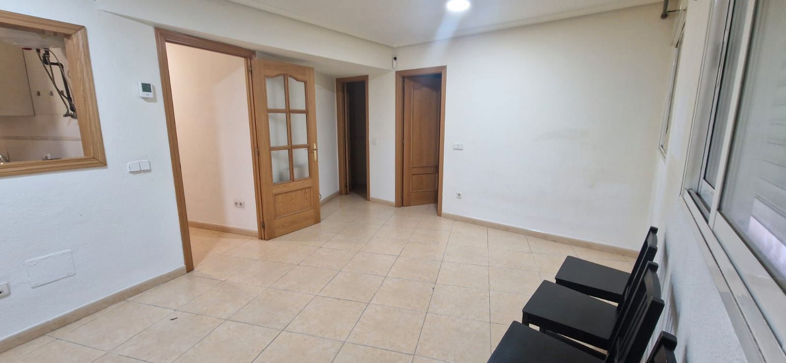 Flat for sale in  Madrid Capital  with Heating and Alarm
