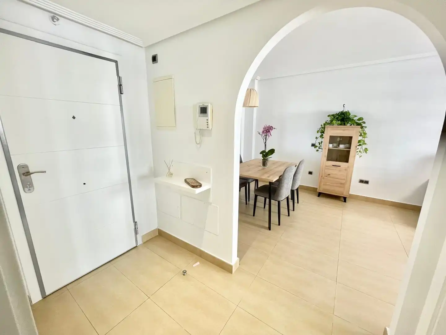 Apartament de lloguer en Los Alcázares amb Aire condicionat, Piscina i Moblat