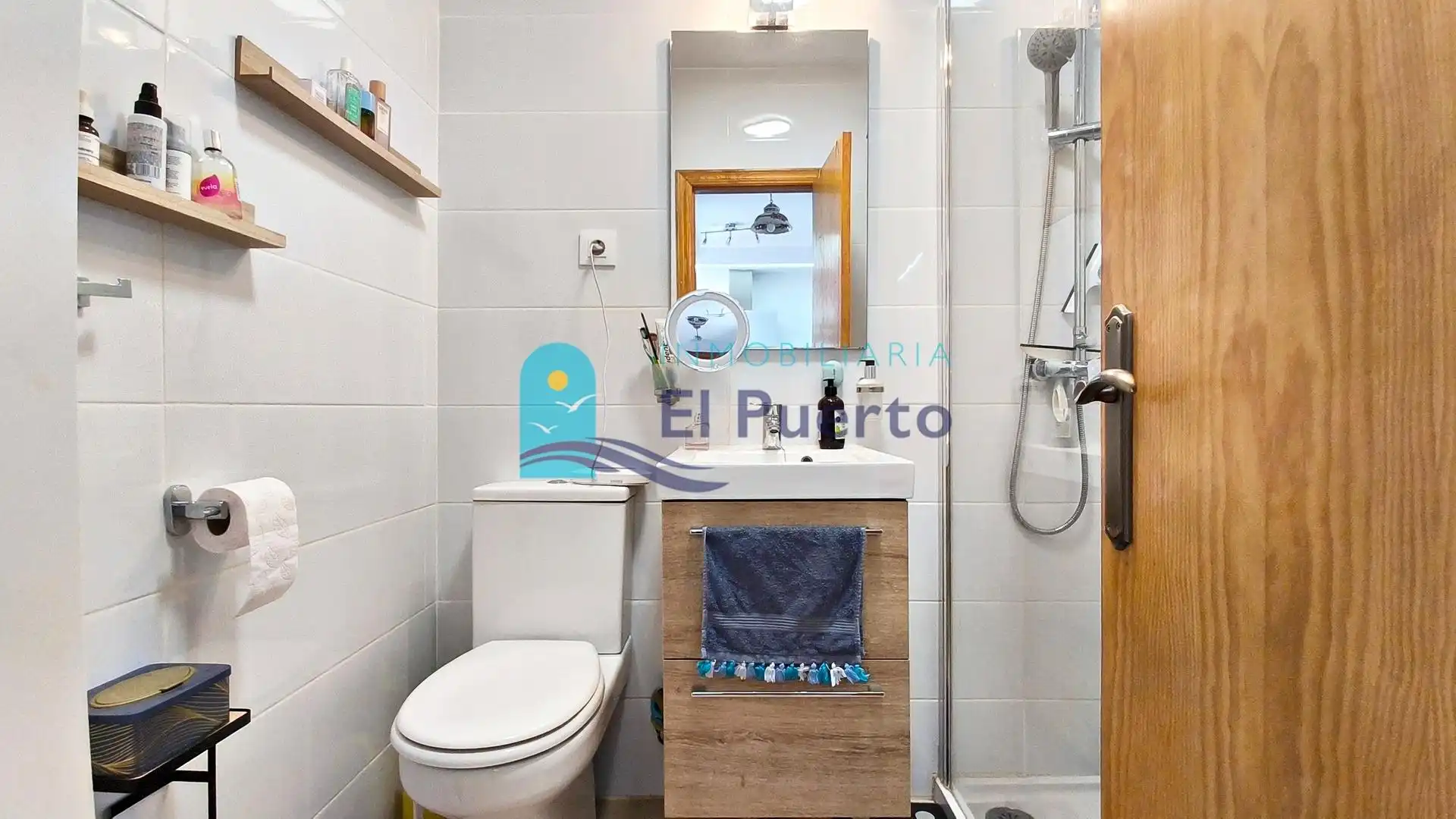Badezimmer von Dachboden zum Verkauf in Mazarrón mit Klimaanlage, Heizung und Terrasse