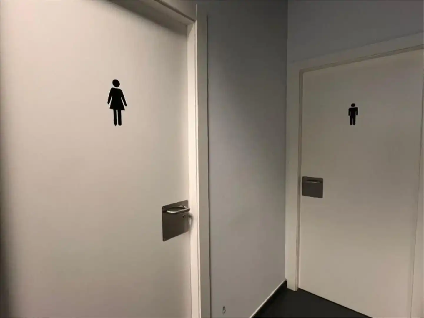 Bany de Oficina de lloguer en Paterna