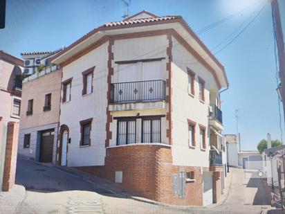 Vista exterior de Dúplex en venda en Villamantilla amb Aire condicionat