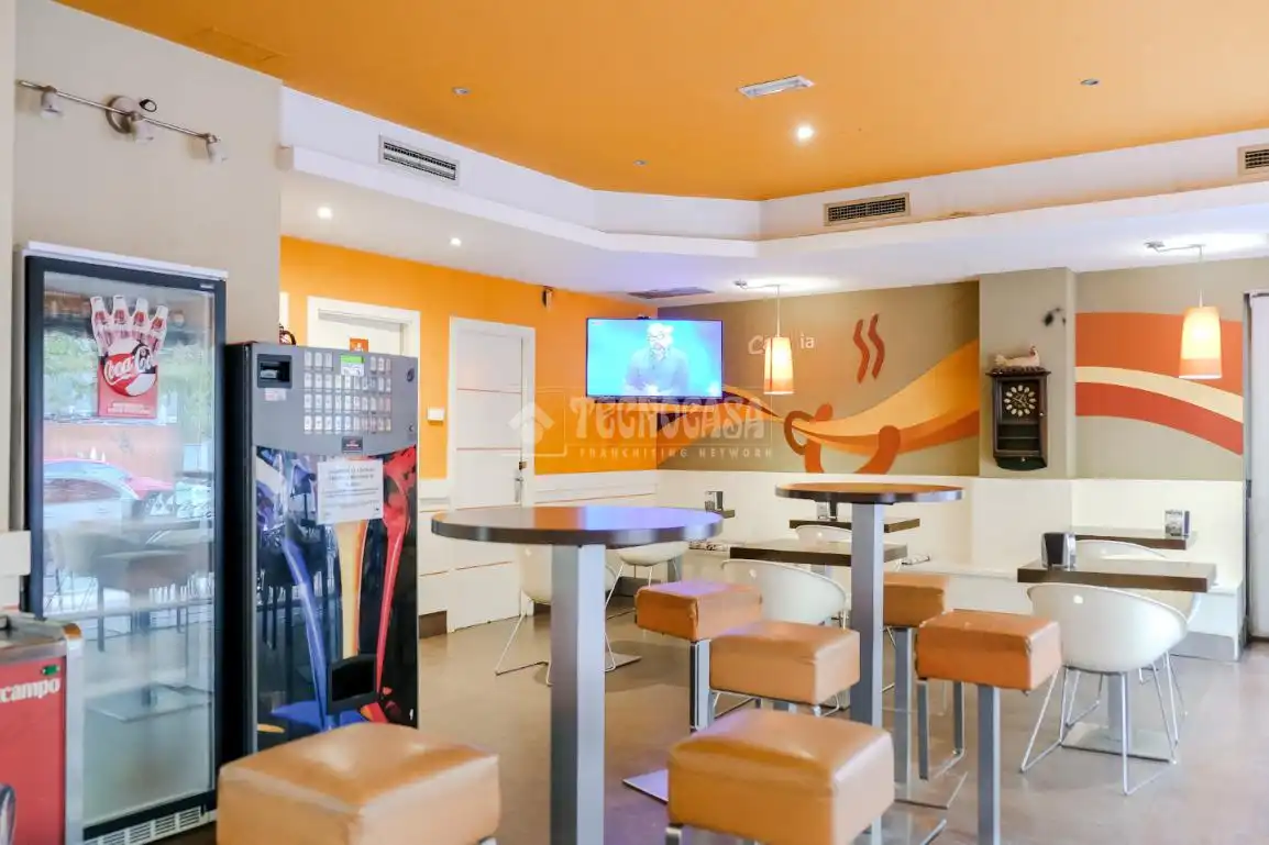 Commercial properties for sale in Madrid  with Air Conditioner and Terrace