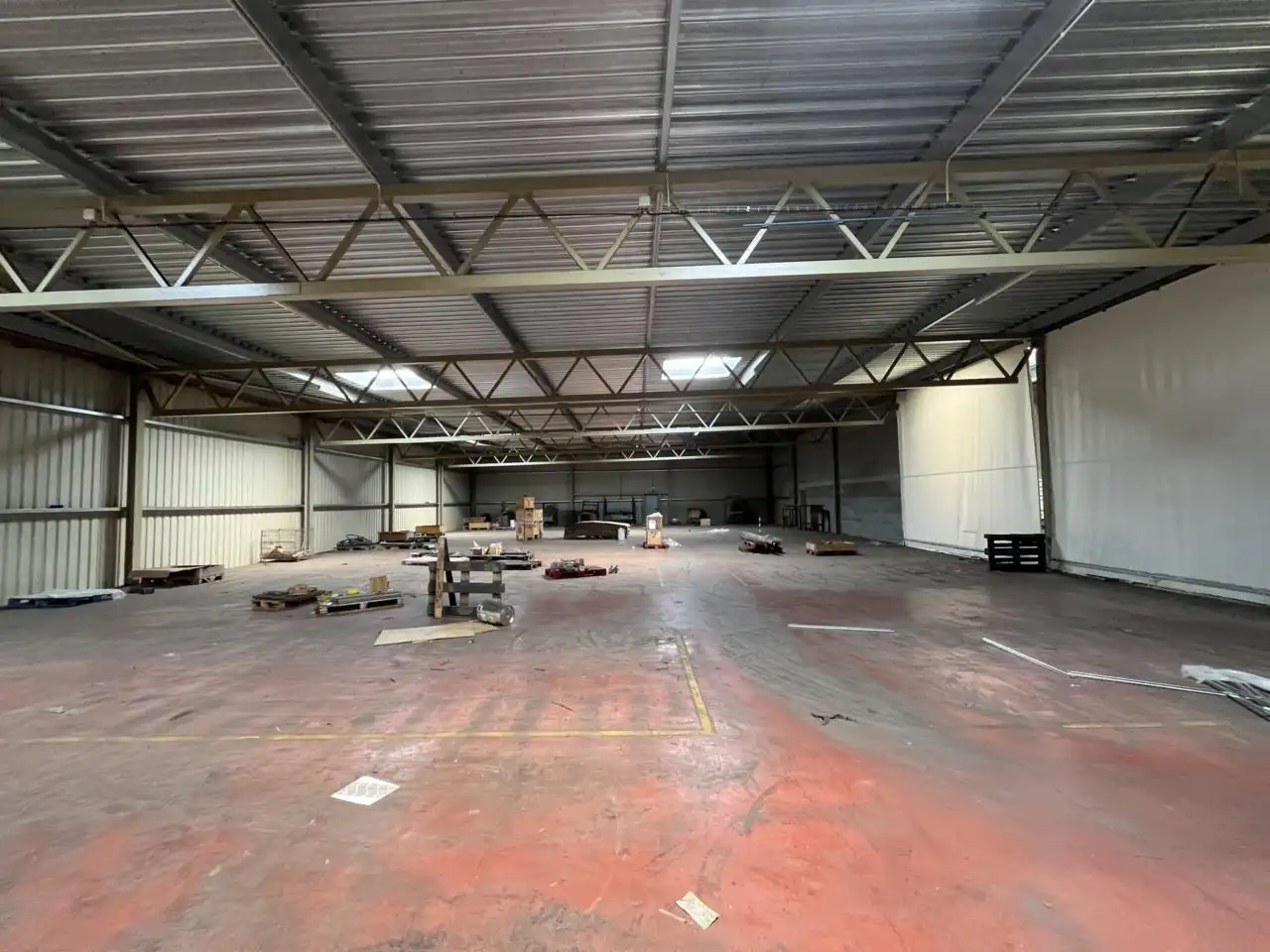 Nave industrial en venta en Manlleu con Alarma
