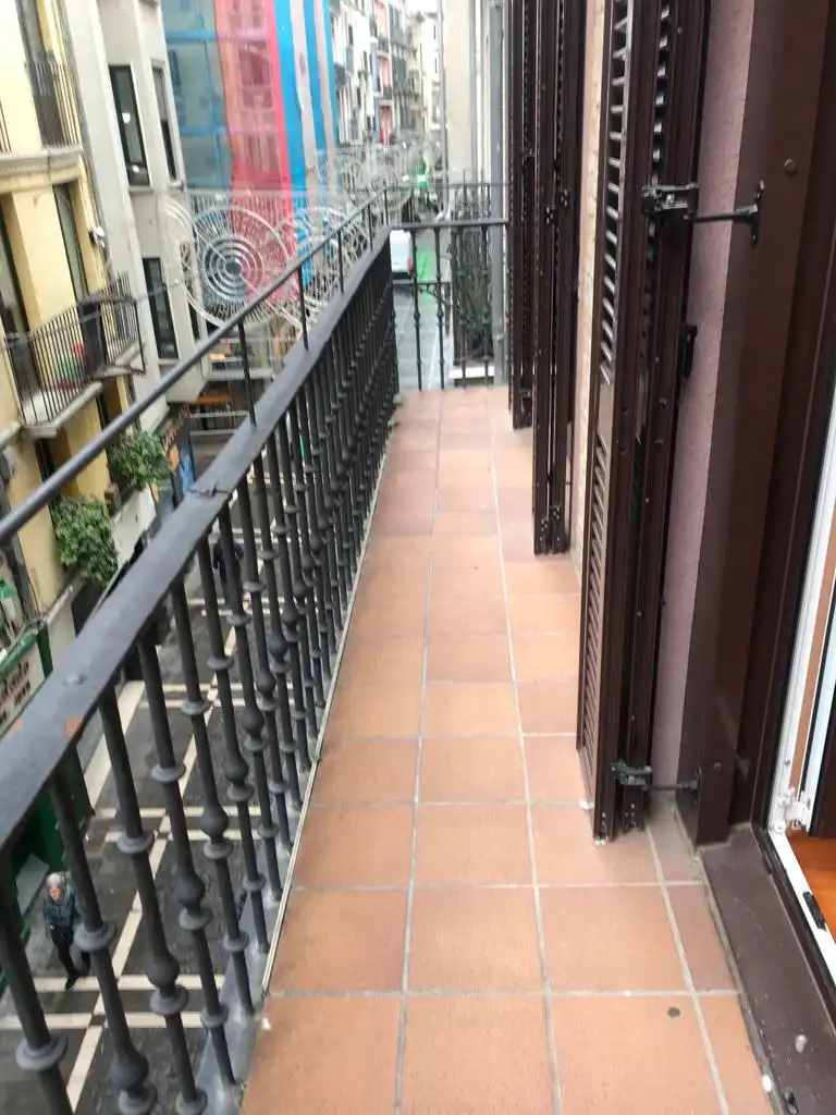 Terraza de Apartamento de alquiler en  Pamplona / Iruña con Calefacción, Amueblado y Horno