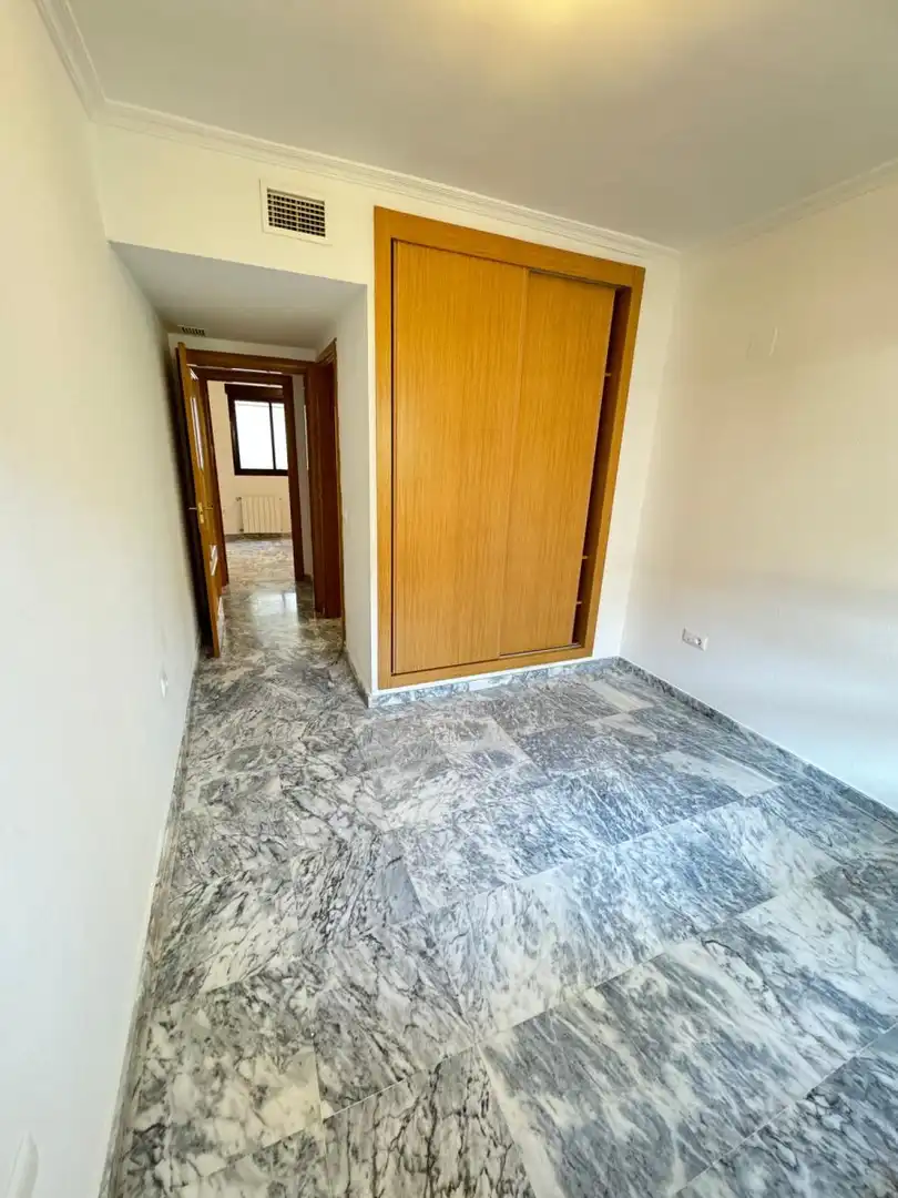 Piso de alquiler en Badajoz con Aire acondicionado, Calefacción y Terraza