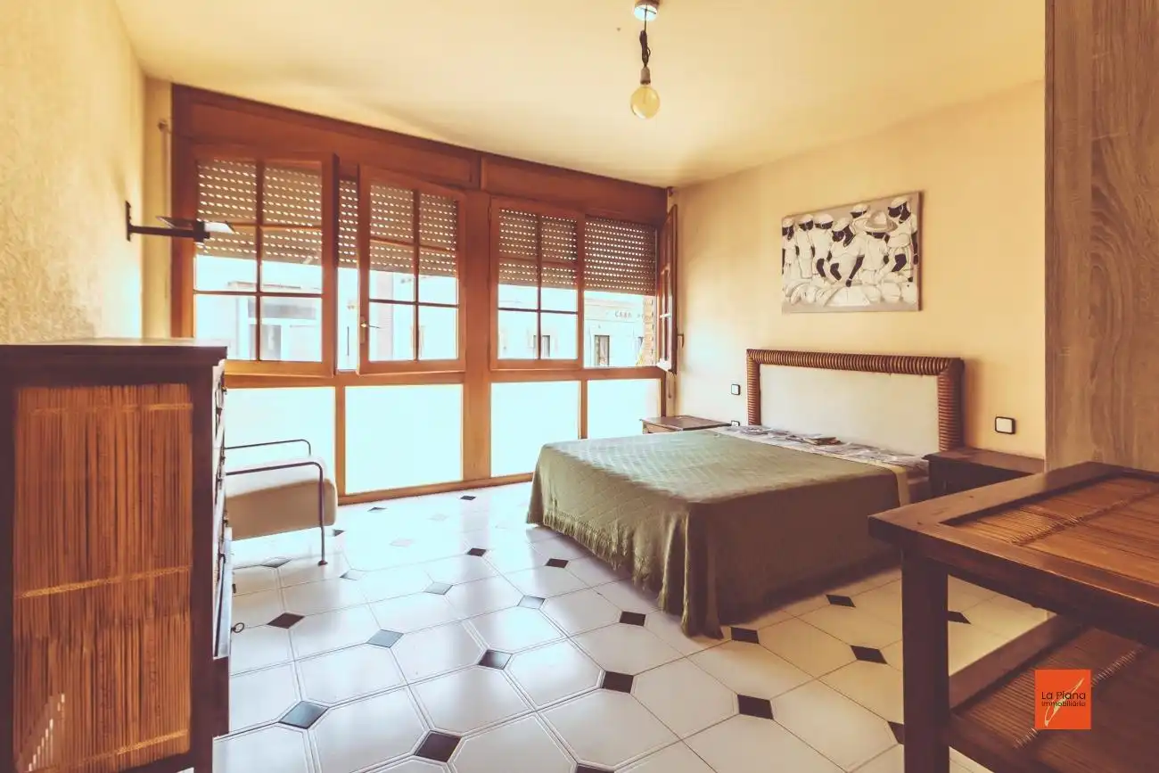 Habitación de Edificio en venta en Santa Bàrbara