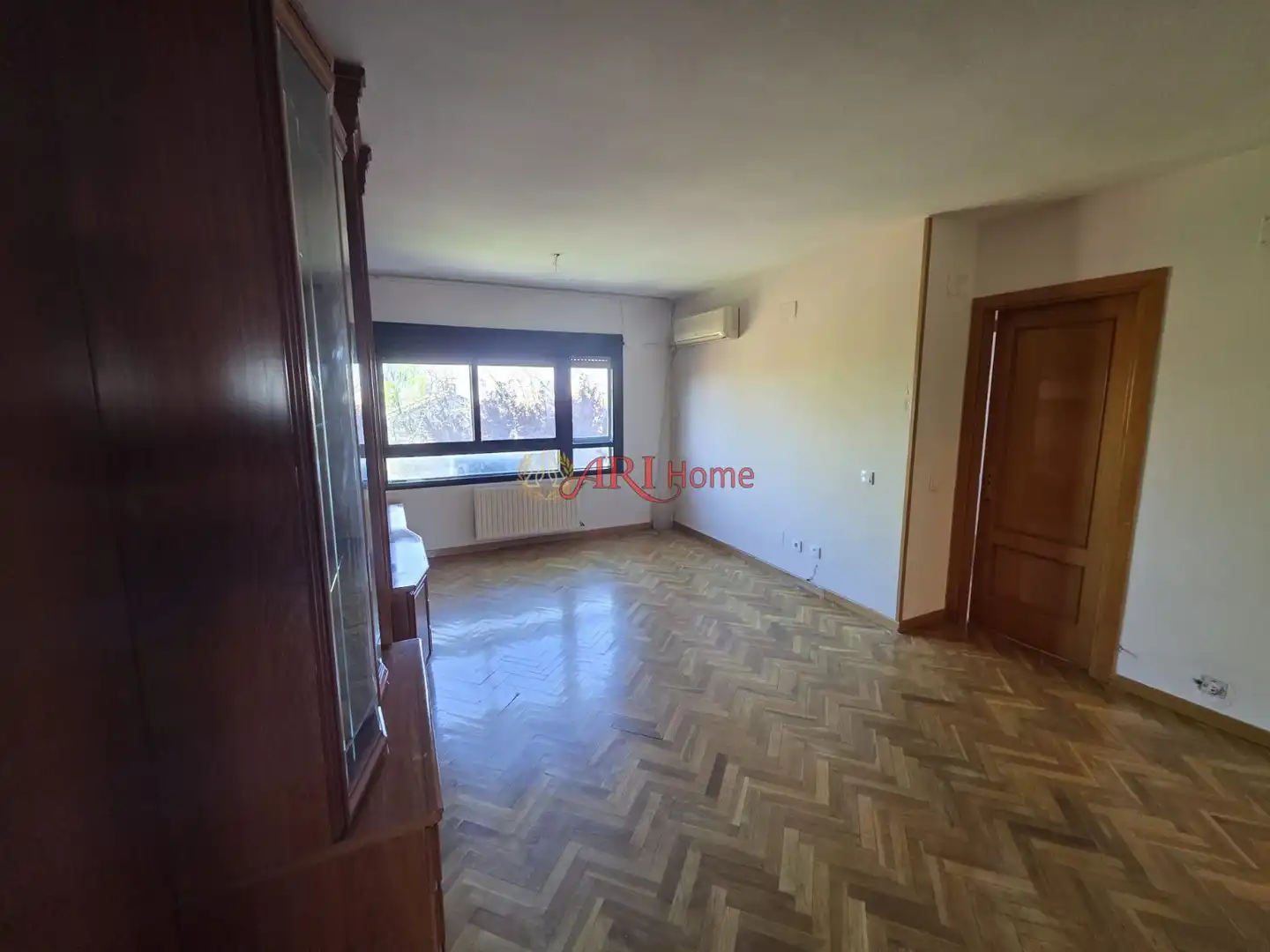 Bedroom of Flat for sale in Fuenlabrada  with Air Conditioner, Heating and Swimming Pool