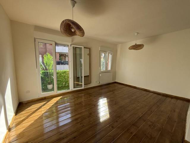 Piso en Venta en Juan Carlos I en Casco Antiguo