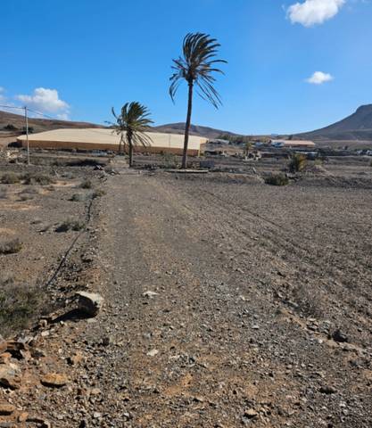 Terreno en Venta en Calle los Marineros en Giniginamar