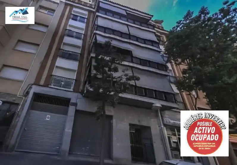 Pis amb terrassa en venda a Calle del Mariscal Cabanes