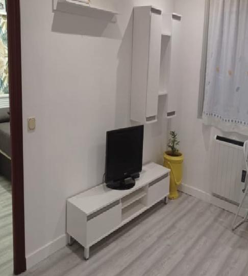 Foto 1 de Estudi en venda a San Millán - Ayuntamiento, La Rioja