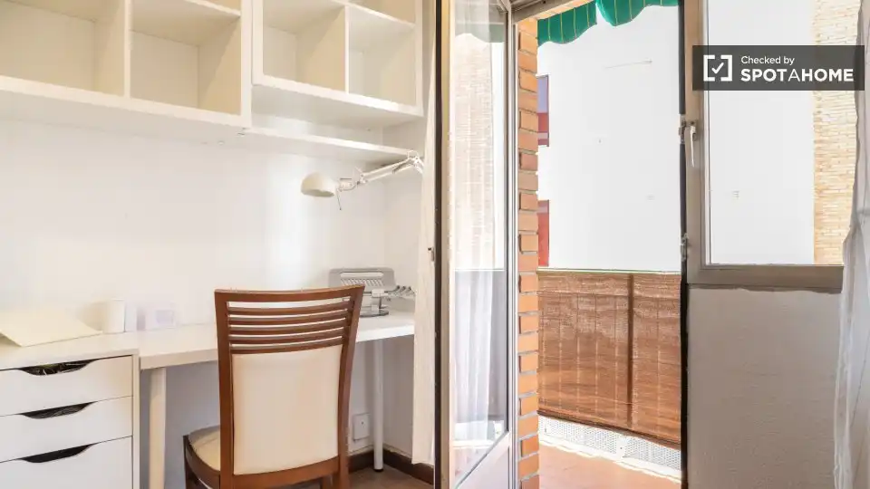 Terraza de Piso para compartir en Alcobendas con Aire acondicionado, Calefacción y Terraza