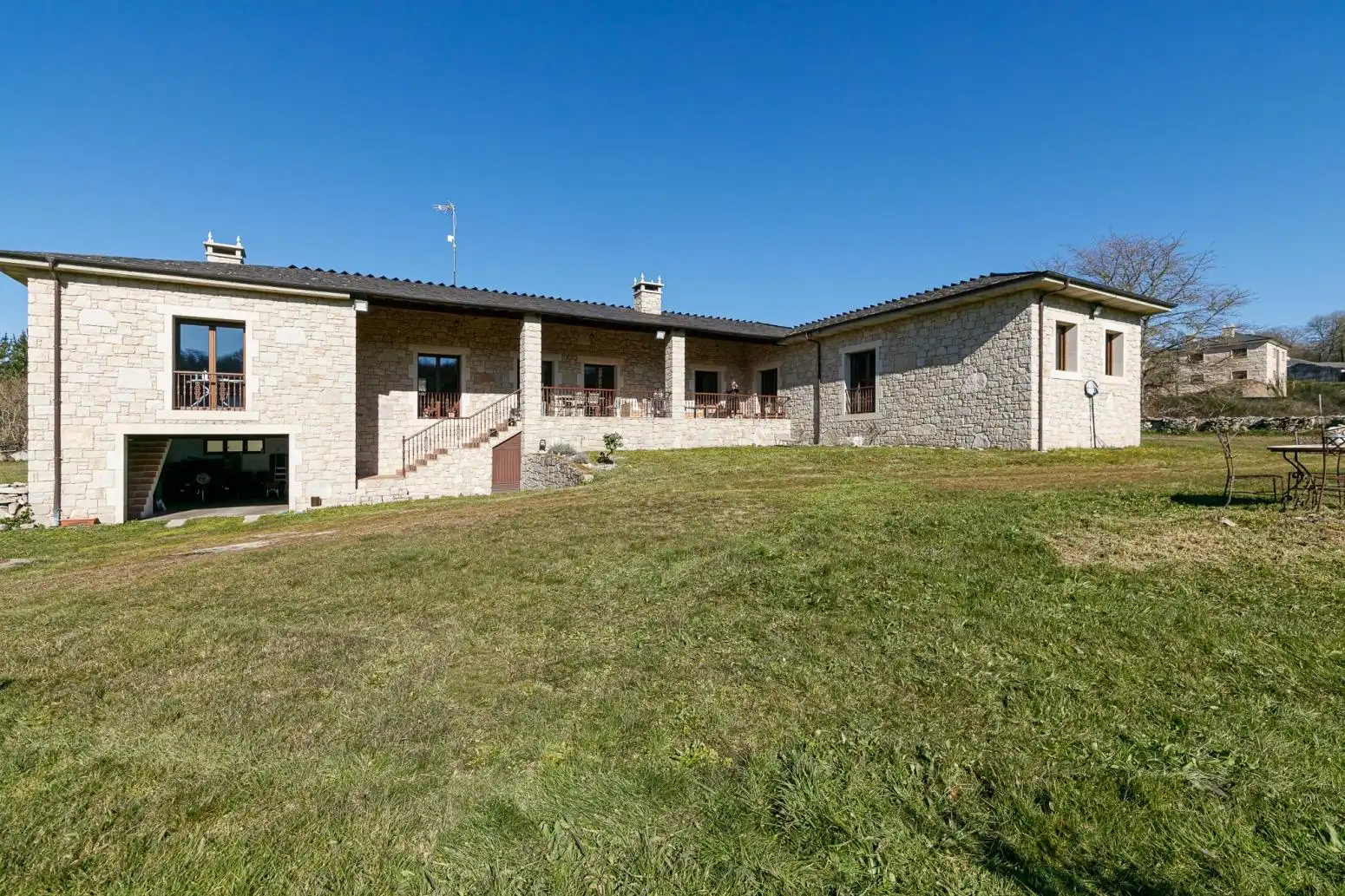 Exterior view of Houses for sale in Friol  with Heating, Private garden and Furnished