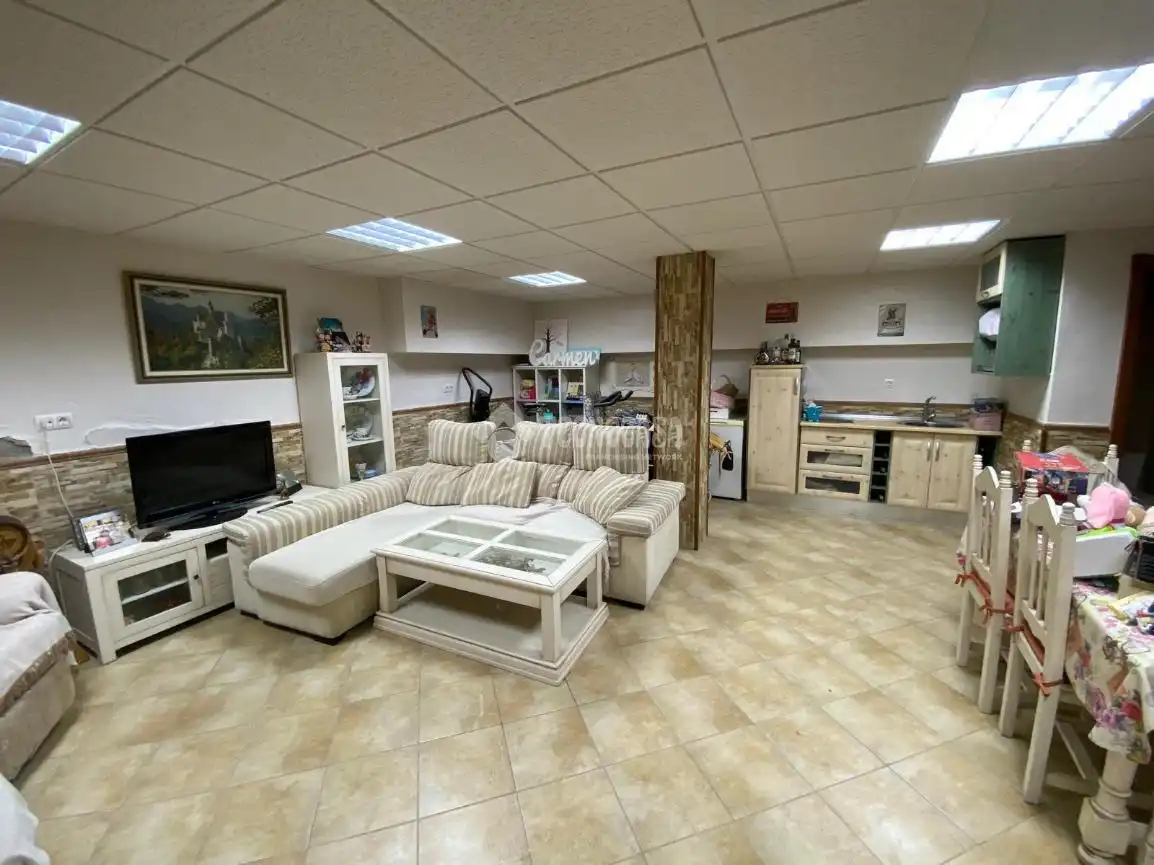 Casa adosada en venta en Centro - Doña Mercedes