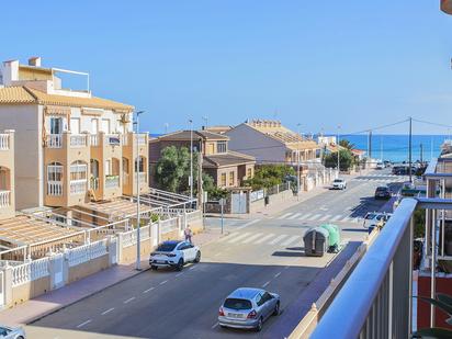 Vista exterior de Apartament en venda en Torrevieja amb Aire condicionat, Calefacció i Terrassa