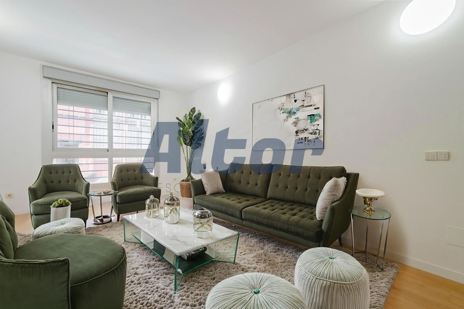 Sala d'estar de Pis en venda en  Madrid Capital amb Terrassa i Traster