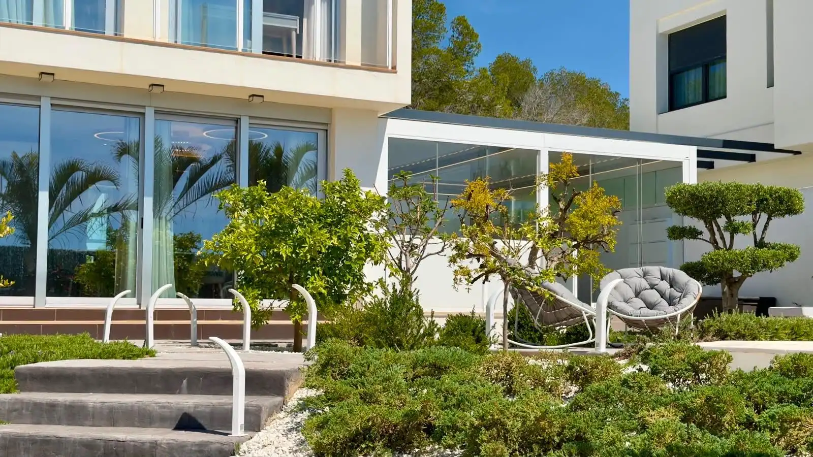 Vista exterior de Casa o chalet en venta en La Nucia con Terraza