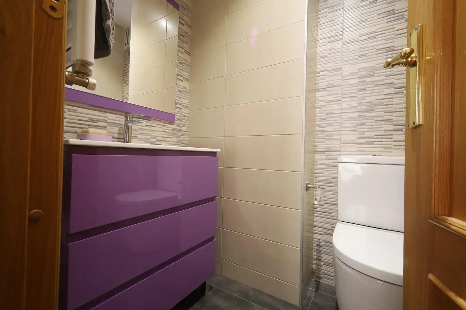 Baño de Piso de alquiler en Madrid con Calefacción, Jardín privado y Terraza