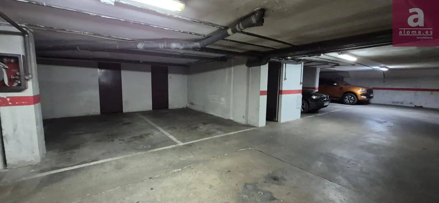 Parking de Estudio de alquiler en Cáceres con Aire acondicionado, Trastero y Amueblado