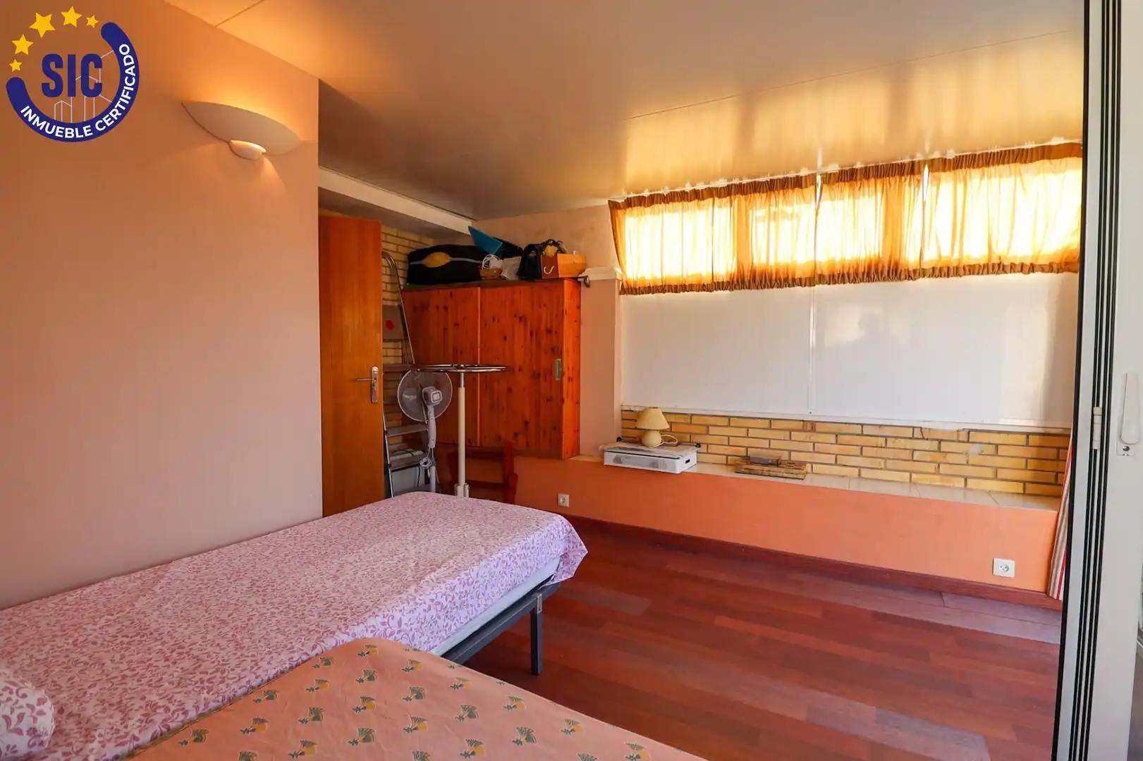 Dormitori de Apartament en venda en Oropesa del Mar / Orpesa amb Jardí privat, Terrassa i Moblat