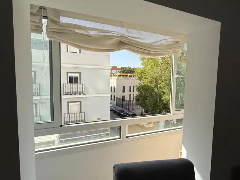 Terrasse von Wohnung zum Verkauf in  Sevilla Capital mit Klimaanlage und Balkon