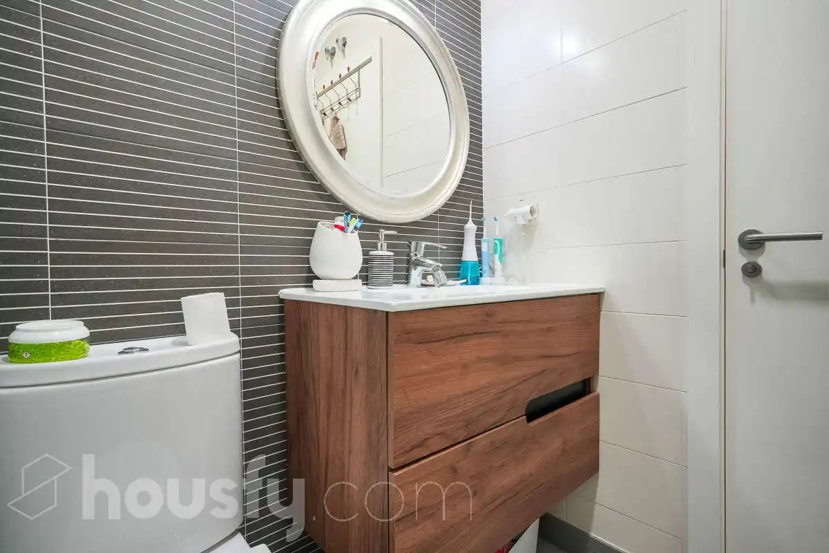 Piso con ascensor en venta en Cl. Poema Sinfónico ., imagen 37