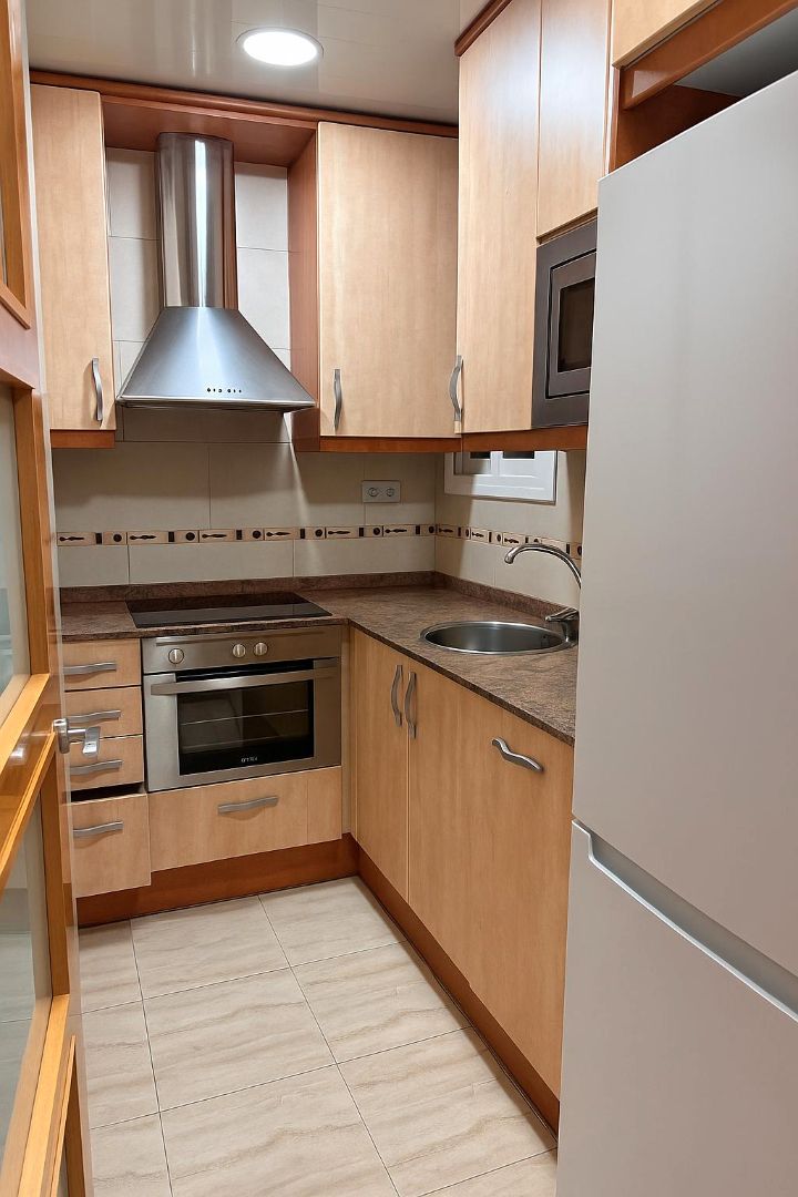Cocina de Piso en venta en Badalona con Aire acondicionado, Amueblado y Horno