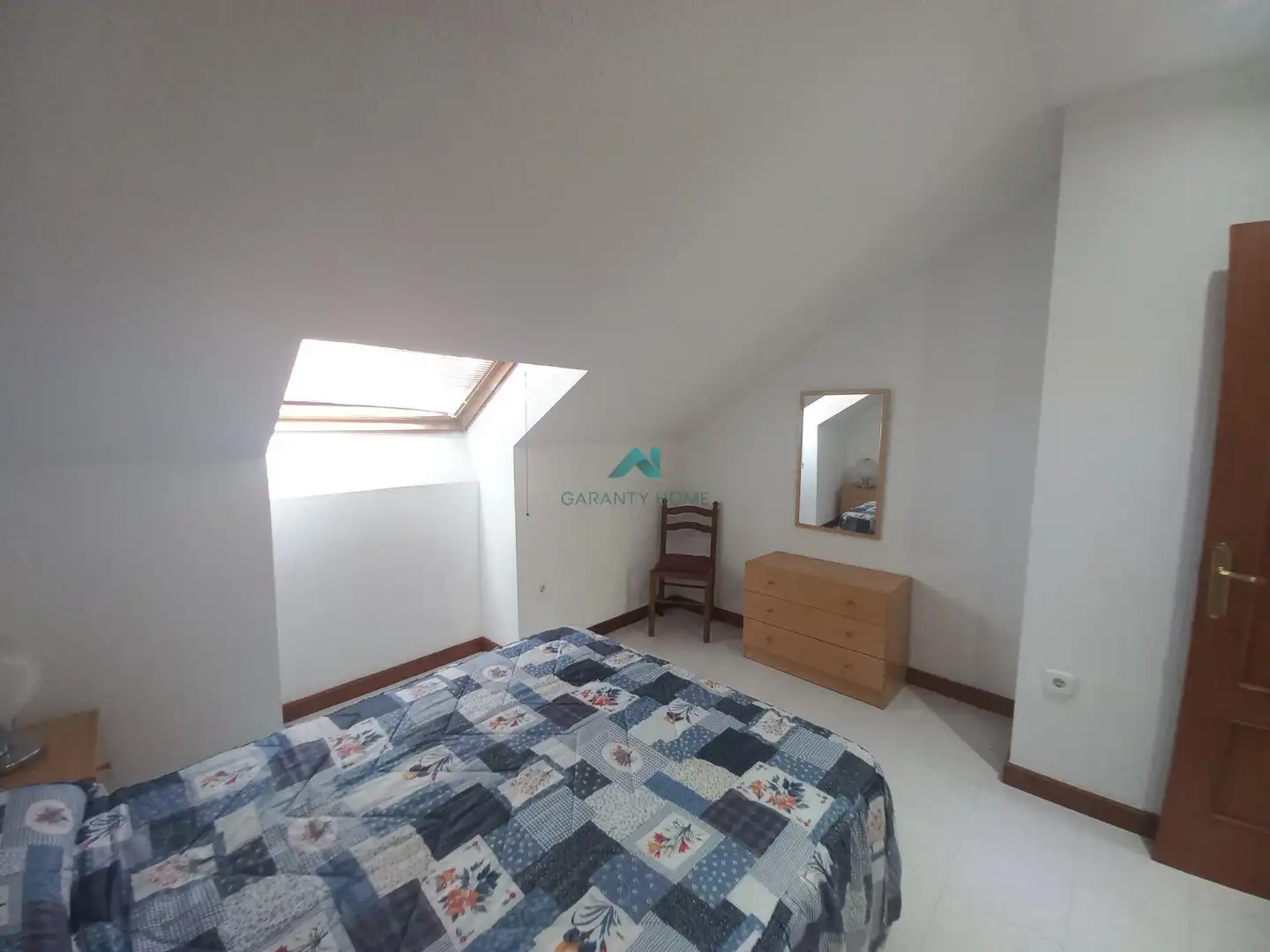 Habitación de Ático en venta en Bárcena de Cicero con Amueblado y Piscina comunitaria