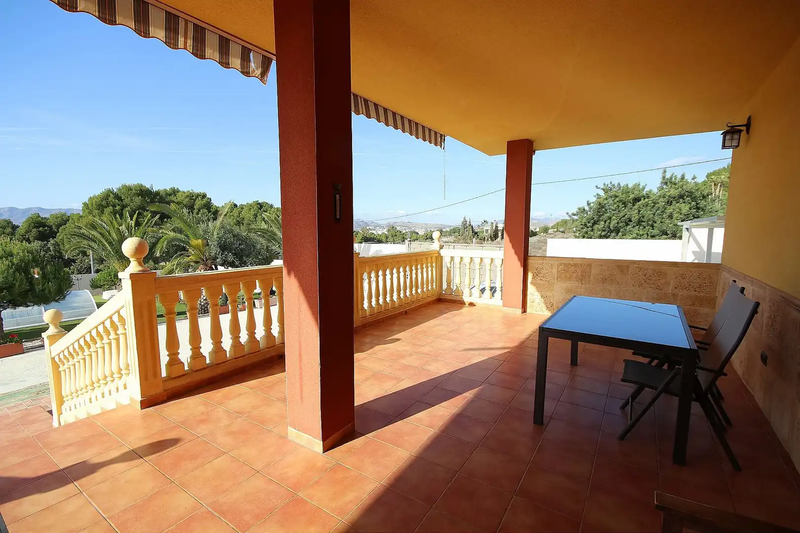 Terrassa de Casa o xalet en venda en Petrer