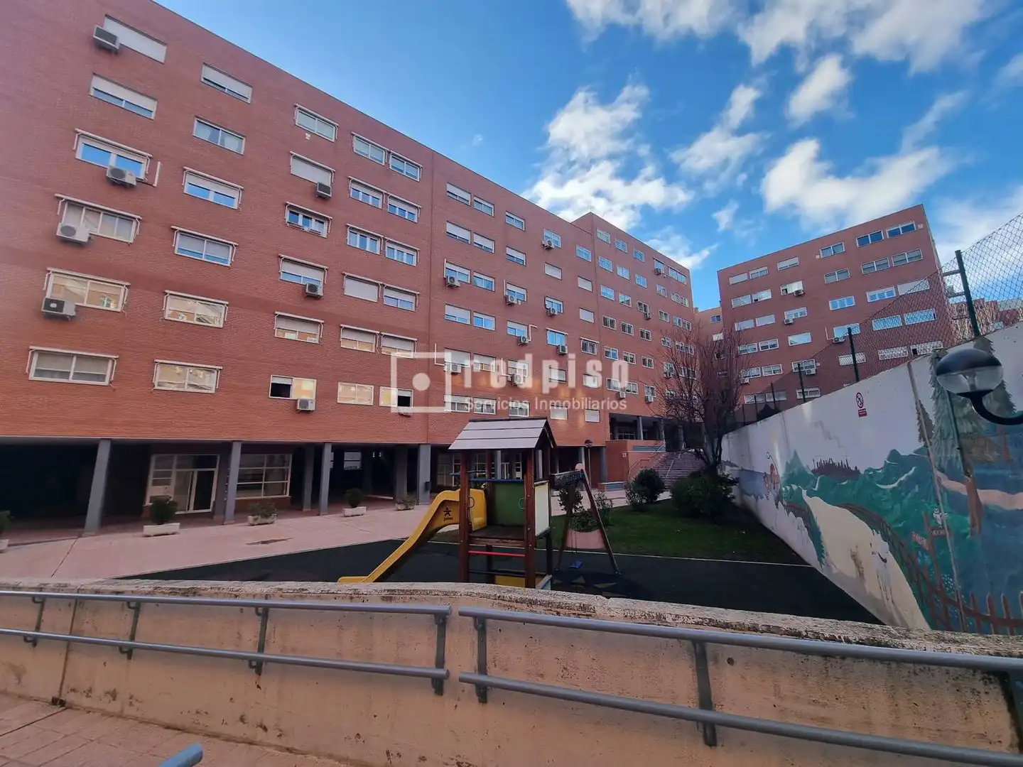 Exterior view of Flat for sale in  Madrid Capital  with Air Conditioner, Heating and Private garden