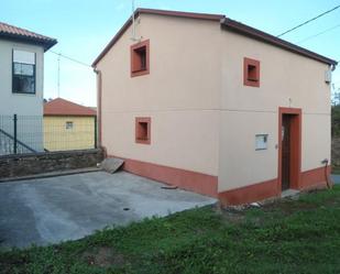 Vista exterior de Casa o xalet en venda en Oleiros