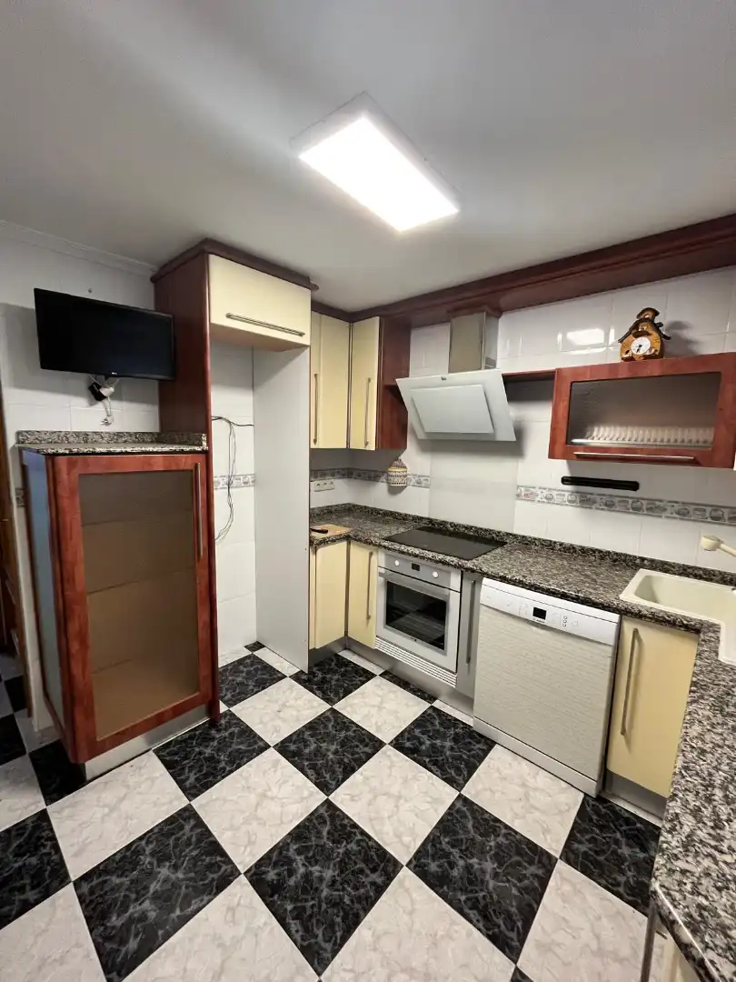 Cocina de Casa adosada en venta en Balazote con Terraza y Amueblado