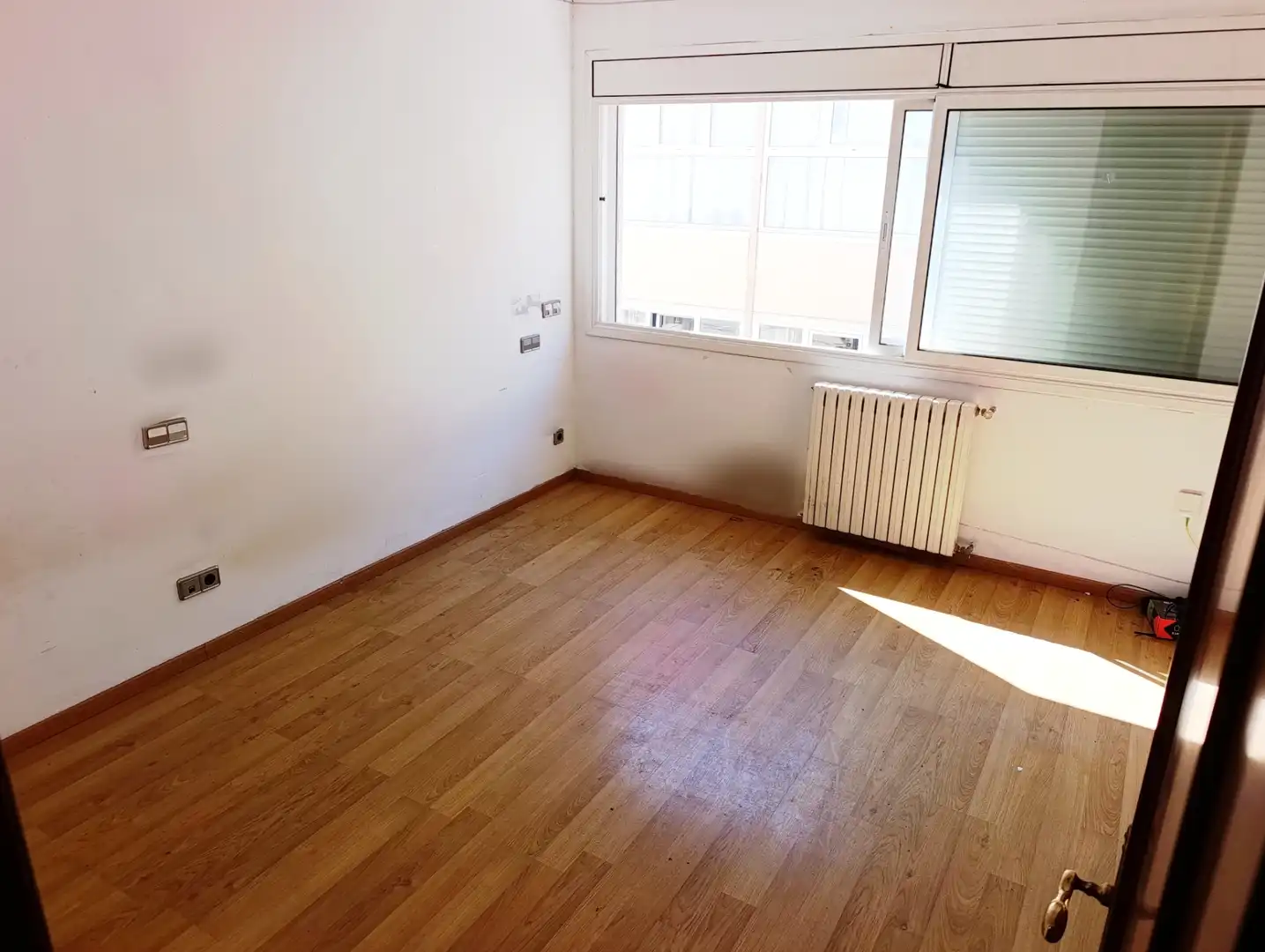 Dormitori de Pis en venda en Calella amb Aire condicionat, Calefacció i Parquet