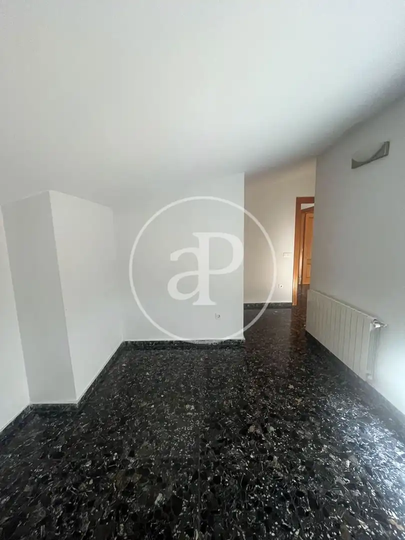 Piso de alquiler en Valencia con Aire acondicionado, Calefacción y Terraza