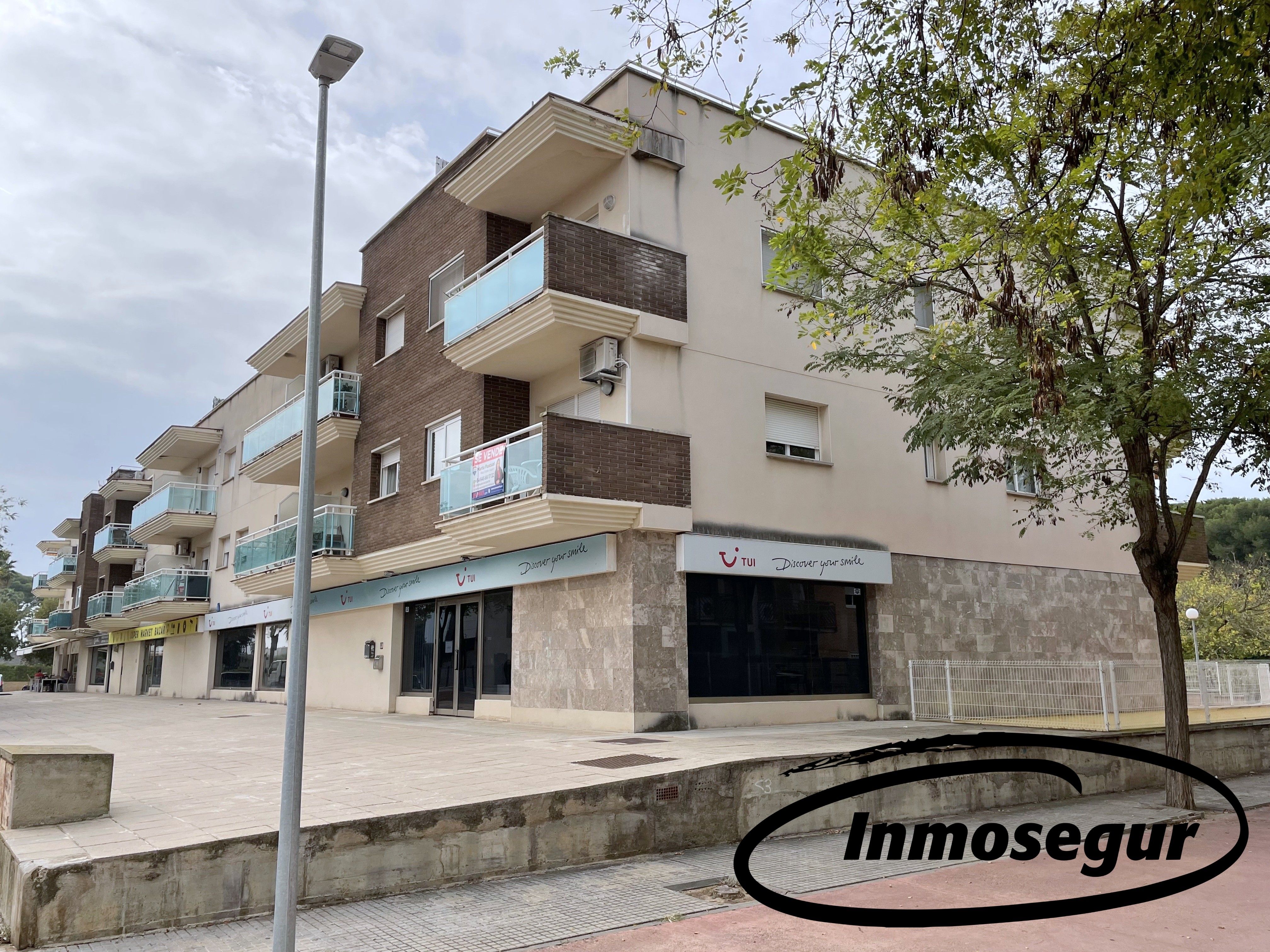 Vista exterior de Garatge en venda en Cambrils