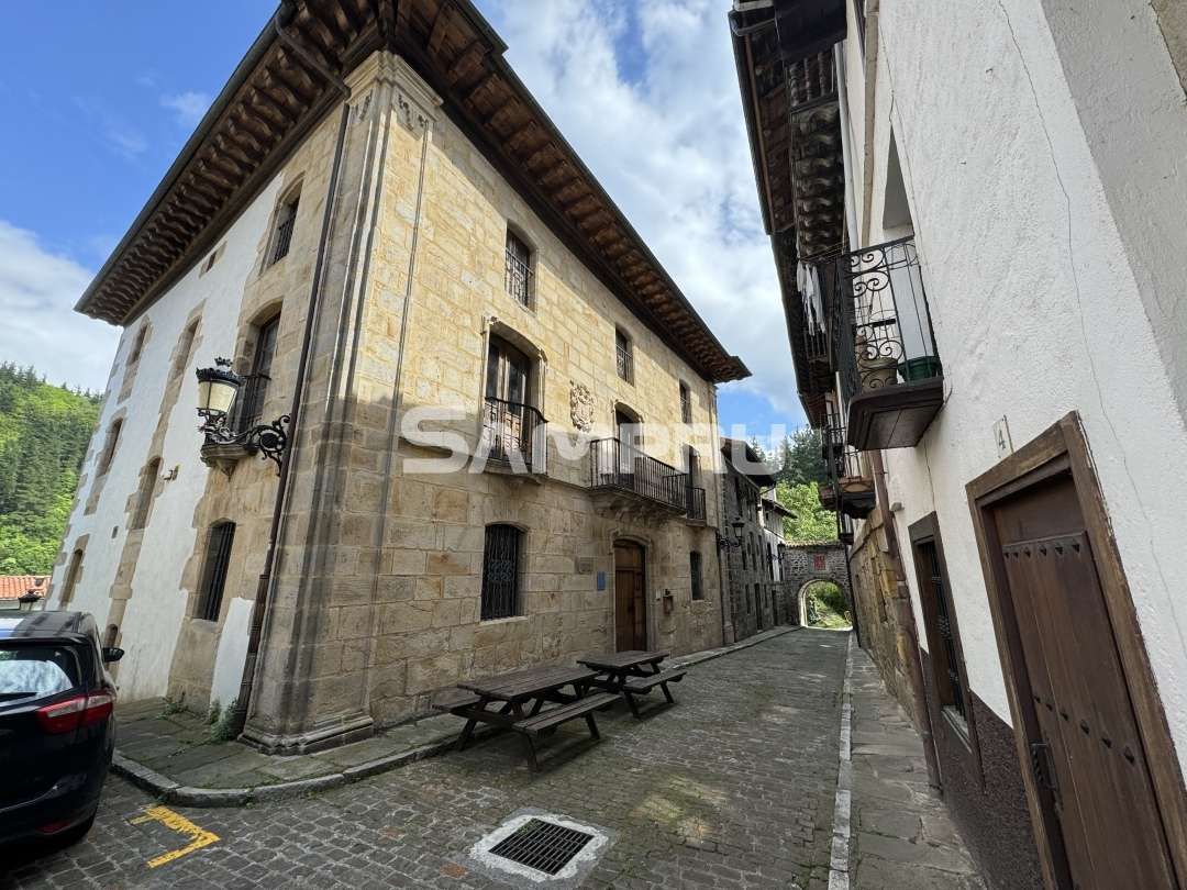 Vista exterior de Local de alquiler en Leintz-Gatzaga con Aire acondicionado