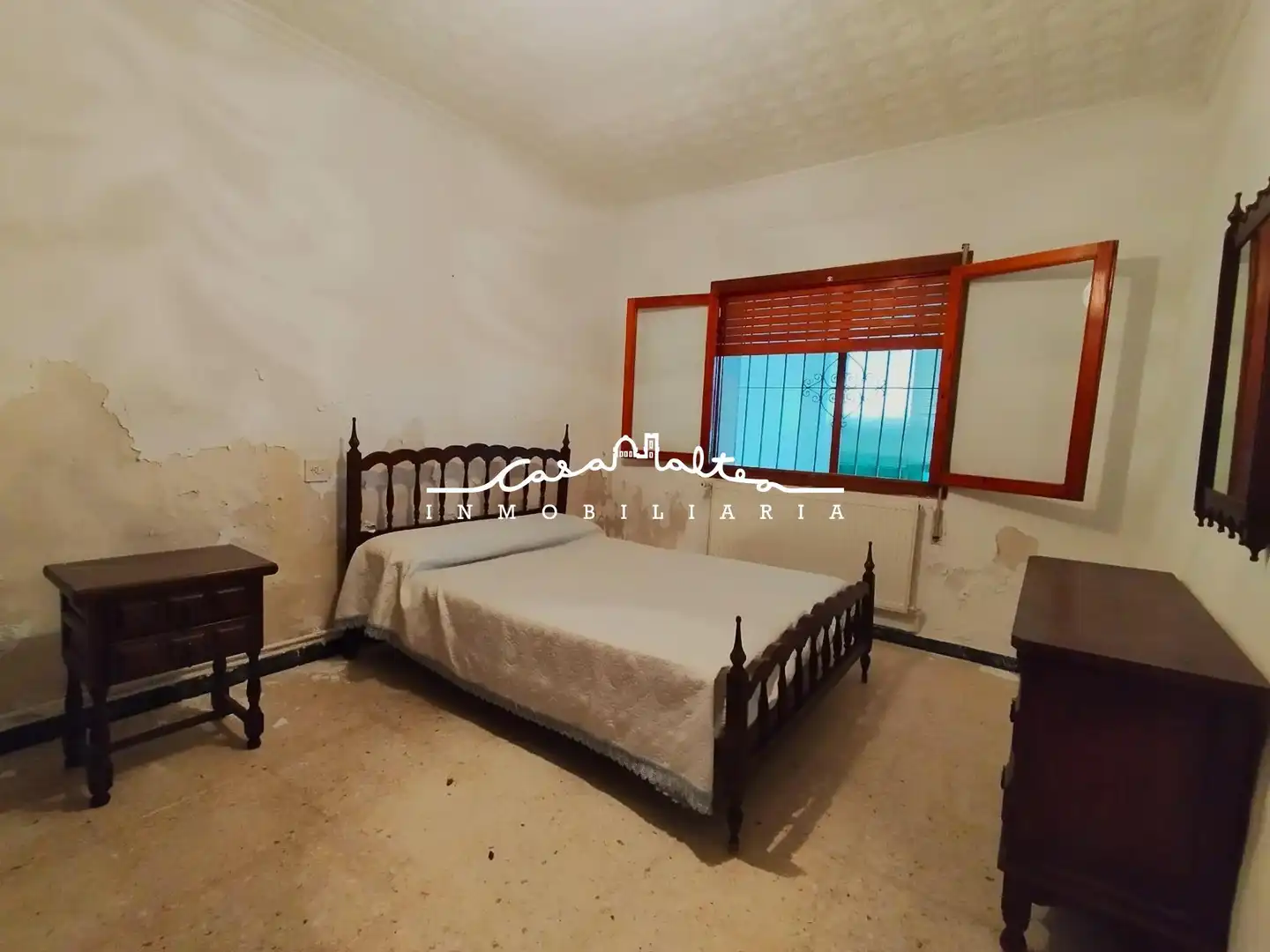 Dormitori de Casa o xalet en venda en Ador amb Calefacció, Jardí privat i Terrassa