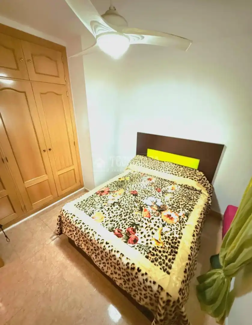 Schlafzimmer von Wohnung zum Verkauf in Coslada mit Klimaanlage und Heizung