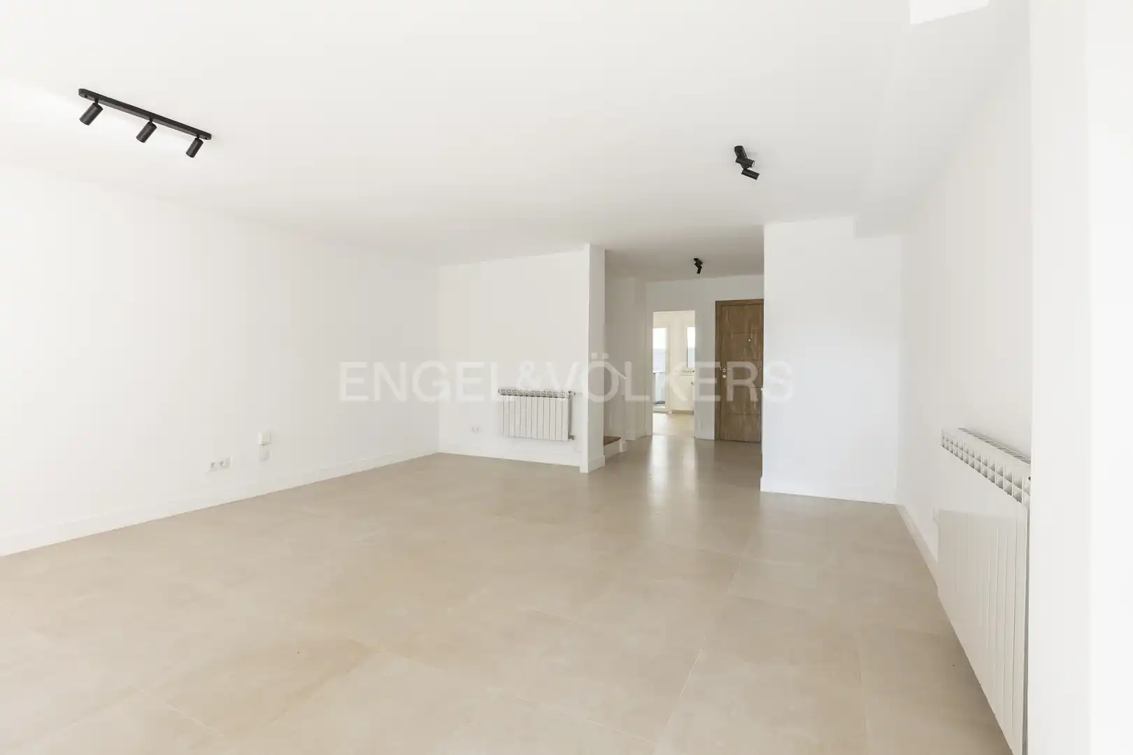 Living room of Houses for sale in Pozuelo de Alarcón  with Air Conditioner, Heating and Swimming Pool