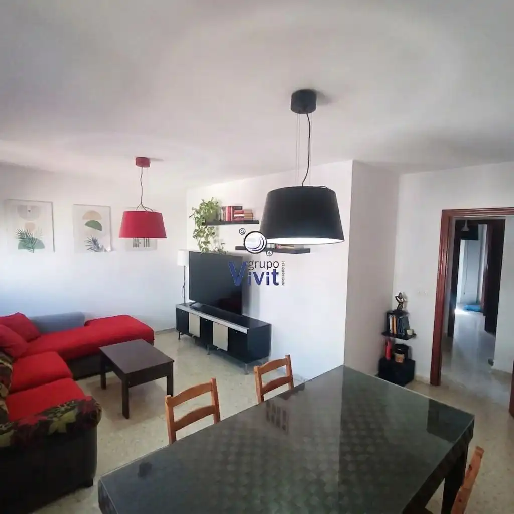 Sala d'estar de Pis en venda en Alcalá de Guadaira