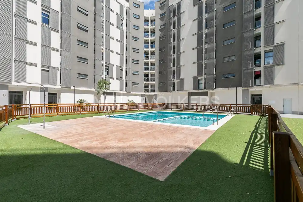 Swimming pool of Flat for rent in Godella  with Air Conditioner, Heating and Swimming Pool